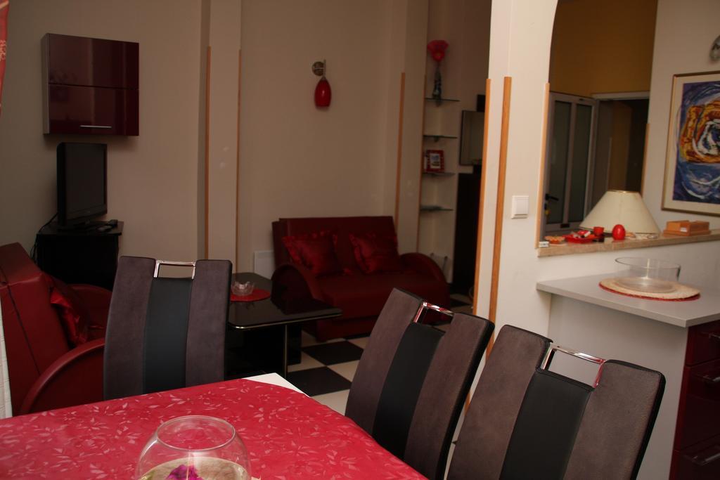 Apartments Mia Podgora Bagian luar foto