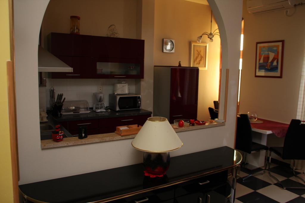 Apartments Mia Podgora Ruang foto